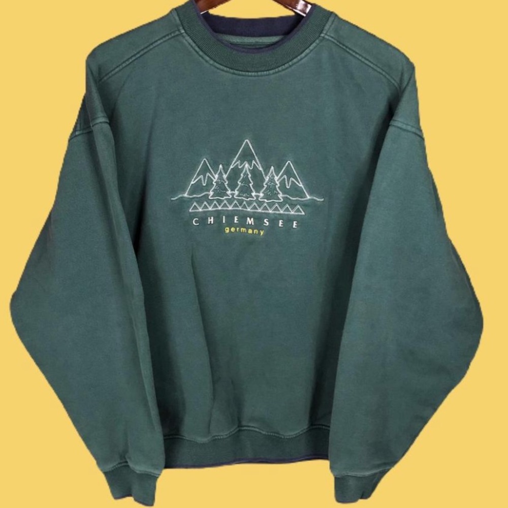 Vintage Germany Embroidered Nature Crewneck